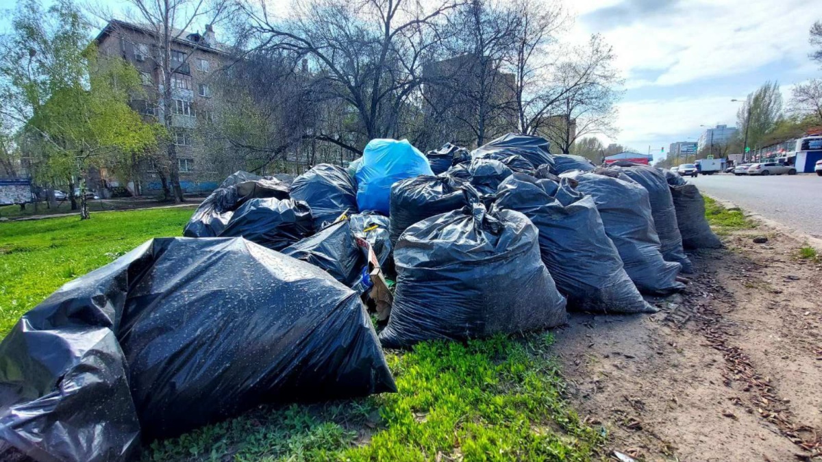 Вывоз и утилизация мусора после субботника в Томске в октябре