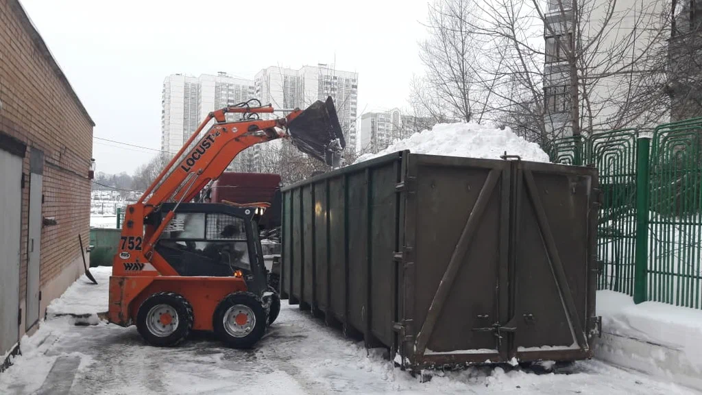 Вывоз снега контейнерами в Томске — цена от 3497 руб., заказать контейнер для снега в ПроМусор